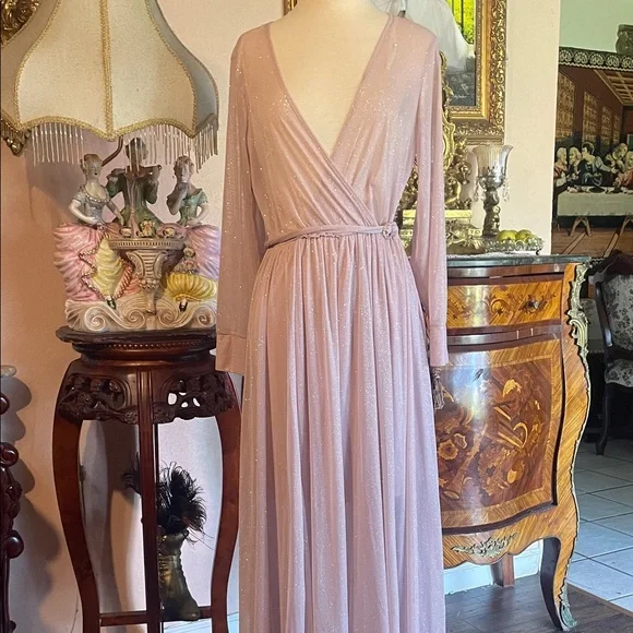Alexa B Nites | Dresses | Chic Long Sleeve Mauve Dress | Poshmark